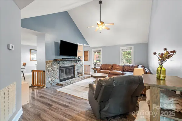 2315 Perry RD, Denver, NC 28037