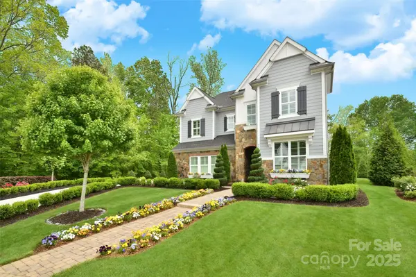 9596 Pacing LN NW, Concord, NC 28027
