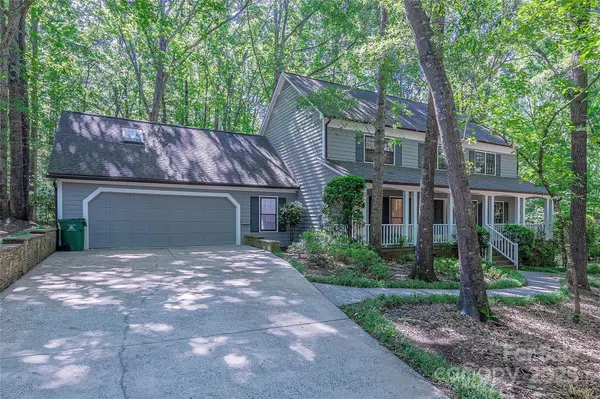 2310 Vestry PL, Charlotte, NC 28270