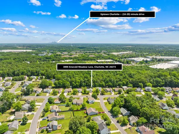 3006 Emerald Meadow LN, Charlotte, NC 28273