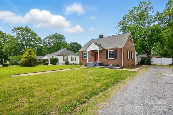 604 Meadowbrook RD, Kings Mountain, NC 28086
