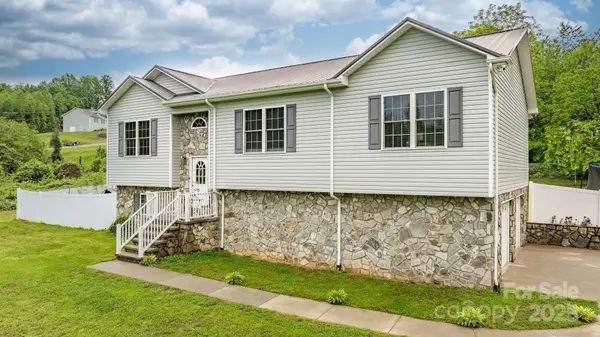 2325 Merts WAY SE, Hudson, NC 28638