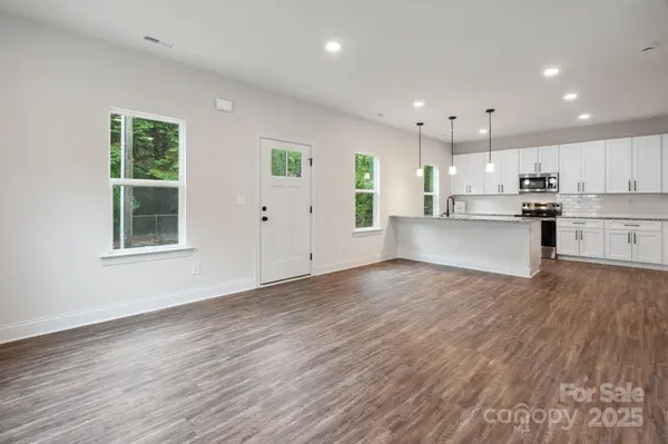 746 Shasta ST NW, Concord, NC 28027