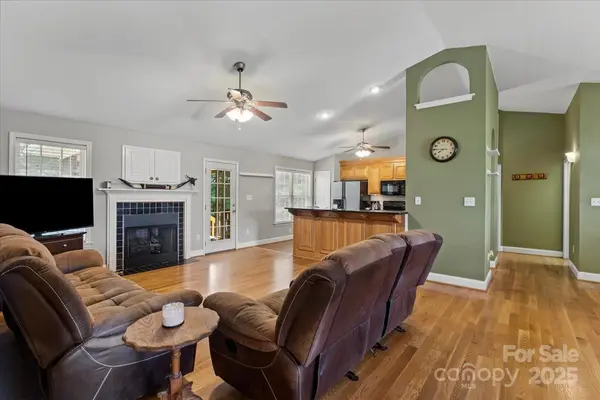 112 Chasse CT, Cleveland, NC 27013