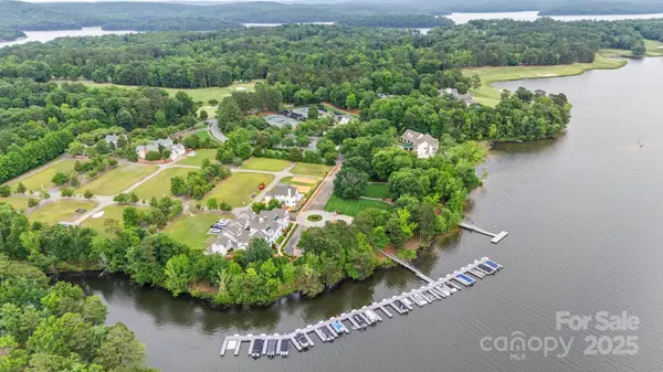 223 Millingport LN, New London, NC 28127