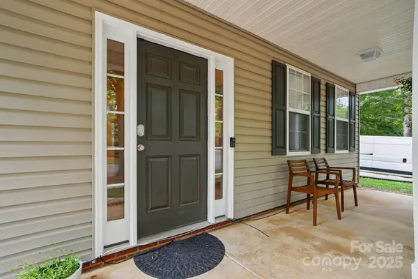 9856 Caldwell Depot RD, Cornelius, NC 28031