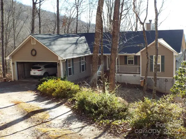 98 Manna WAY,  Sylva,  NC 28779