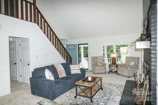 196 Epping RD, Clemmons, NC 27102