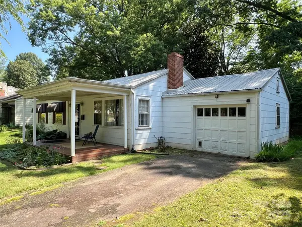 511 Westview ST SW, Lenoir, NC 28645