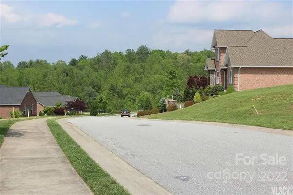 3 lots Huntington Woods ST SE, Lenoir, NC 28645