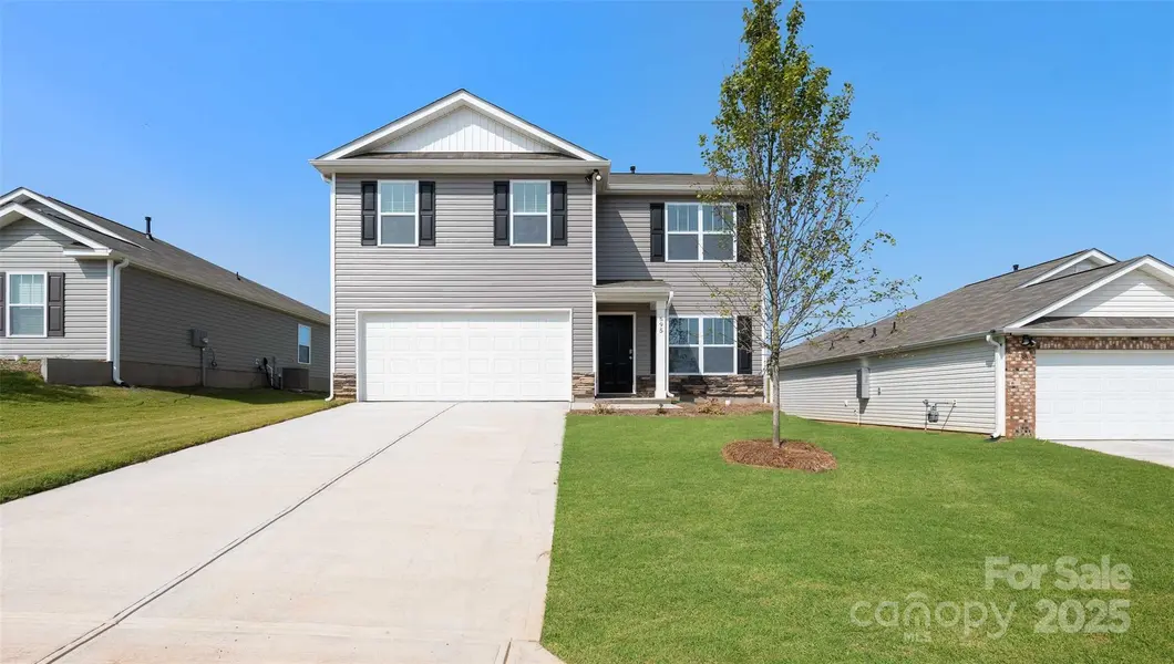 45 Wildbrook DR, Waynesville, NC 28785
