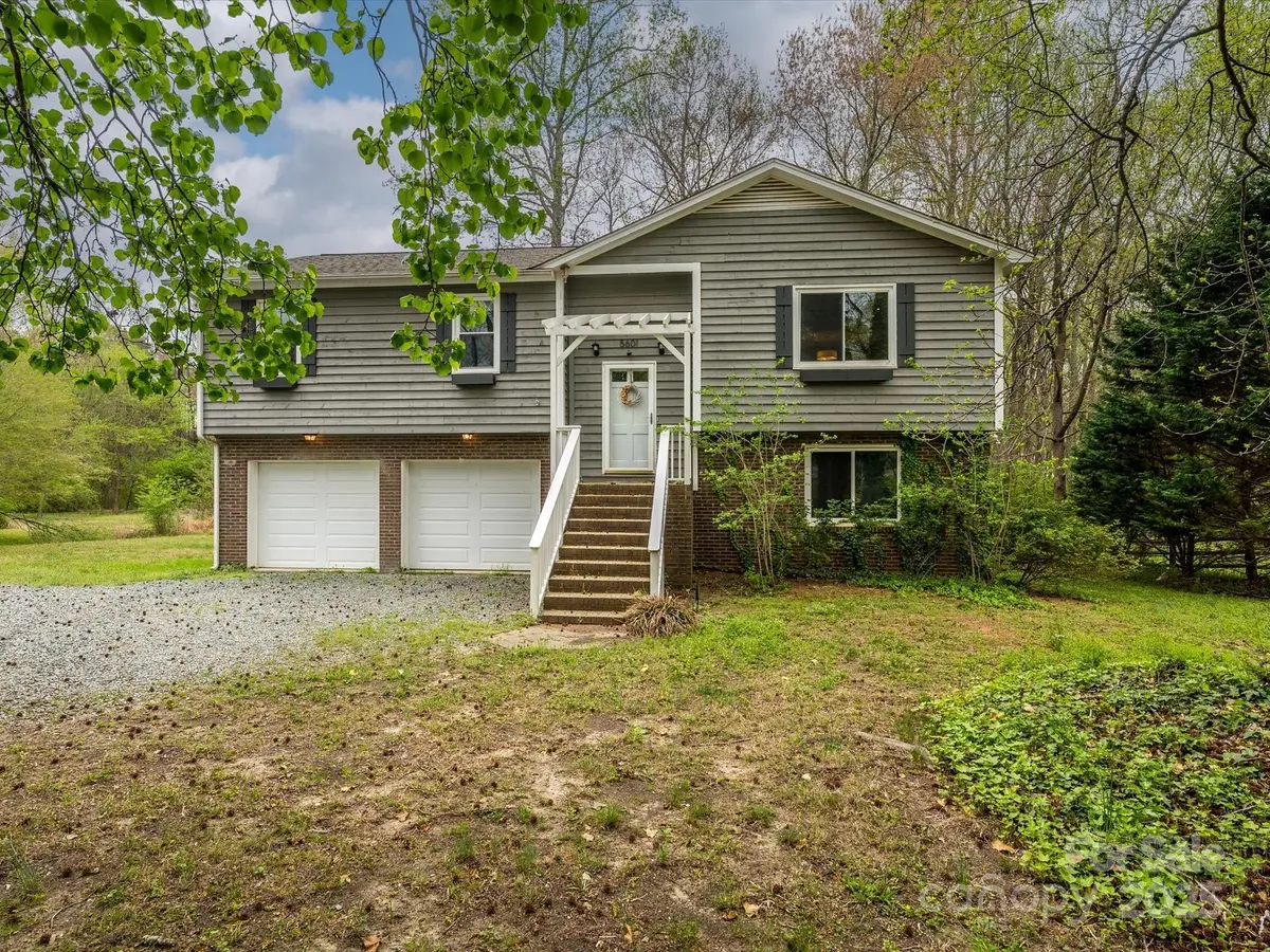 5601 Indian Brook DR, Matthews, NC 28104