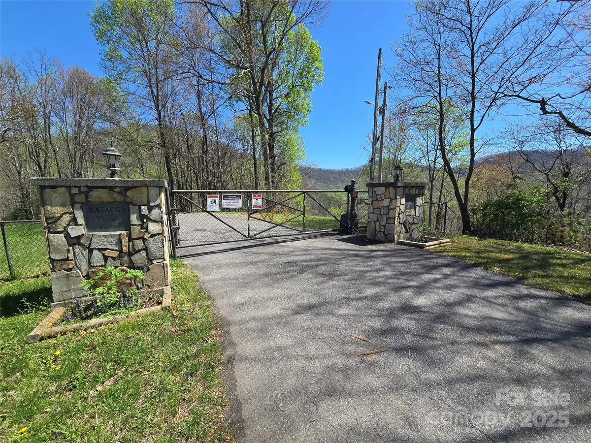 0 Pioneer TRL #389, Franklin, NC 28734