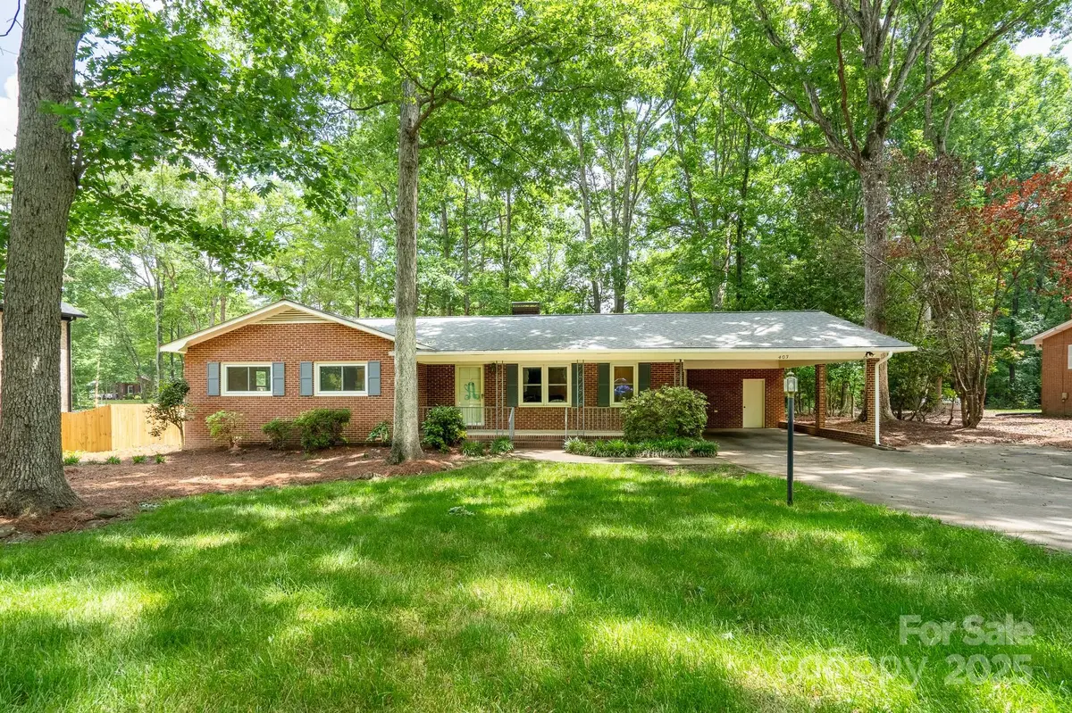 403 Cherrywood LN, Albemarle, NC 28001