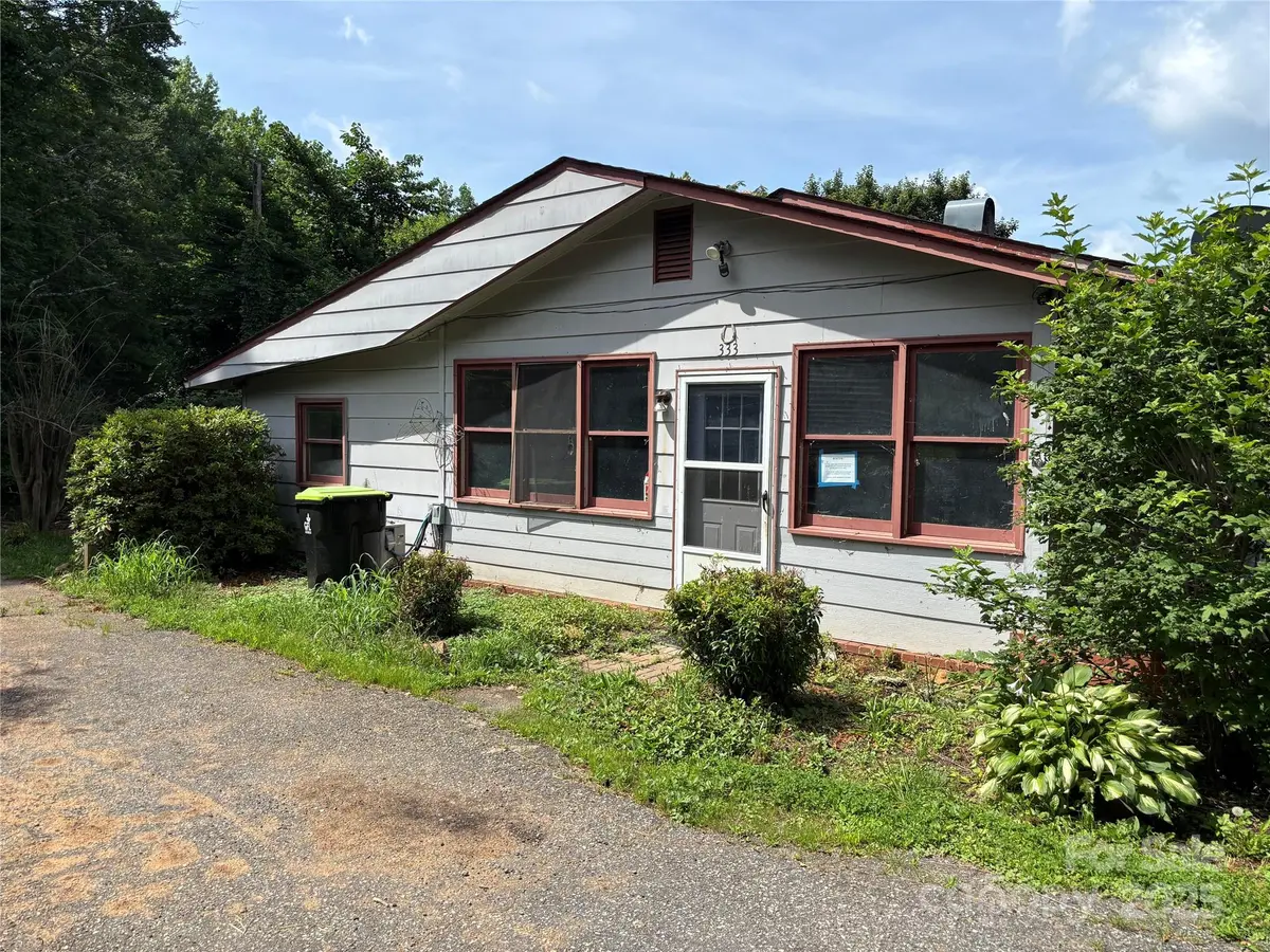 333 Thermal View DR, Tryon, NC 28782