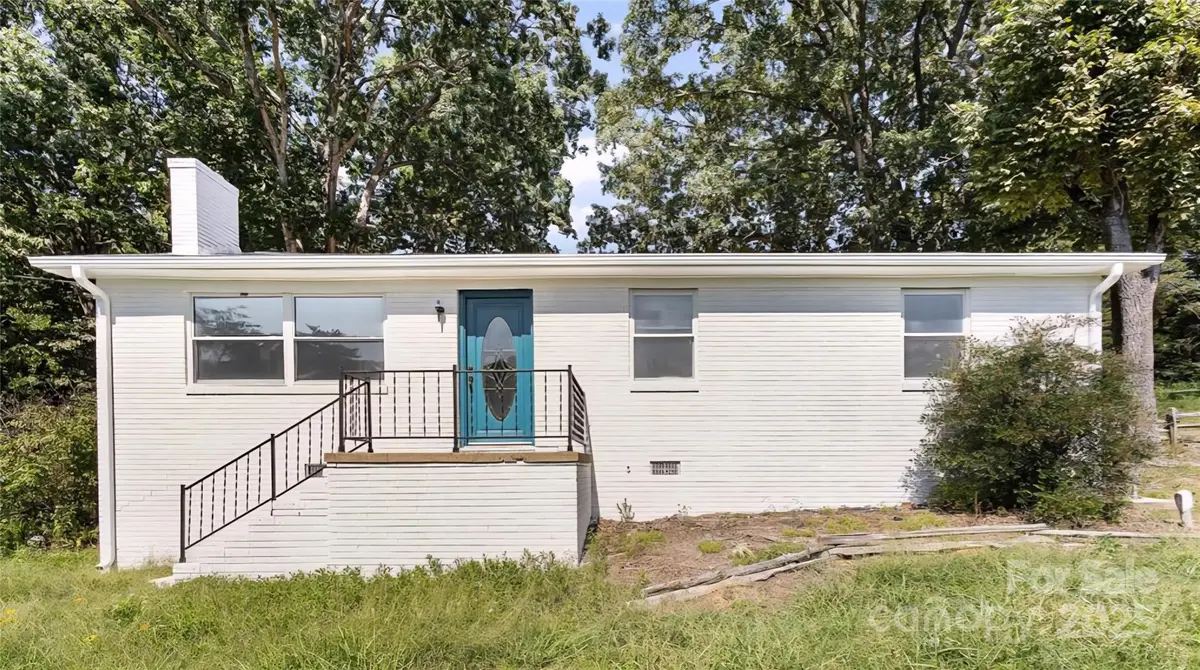 735 Edmiston RD, Mt Ulla, NC 28125