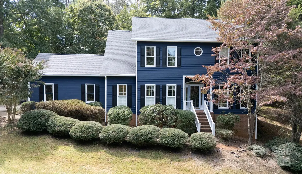 310 La Foret DR, Morganton, NC 28655