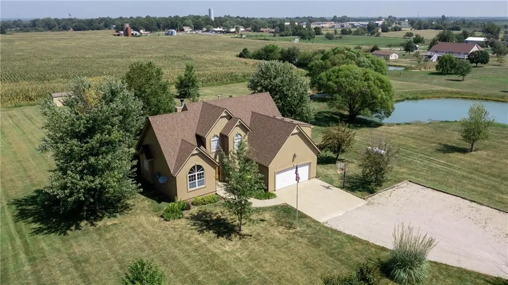 1317 SW 500 RD, Holden, MO 64040