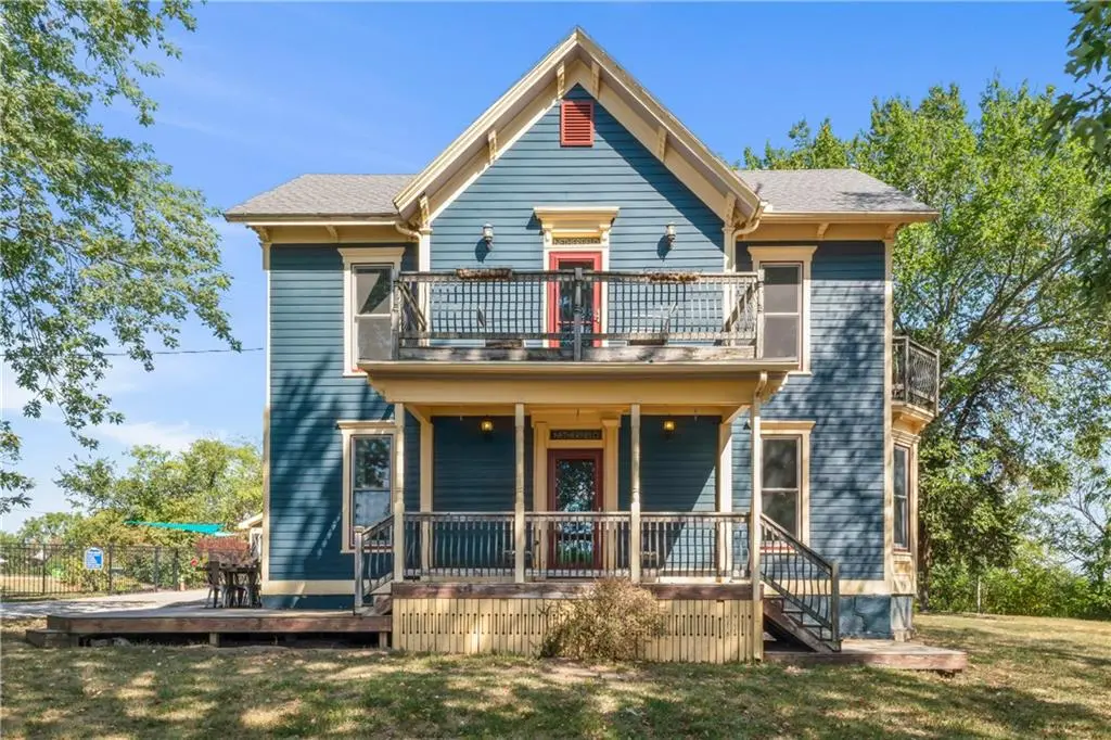 24126 K 7 HWY, Fontana, KS 66026