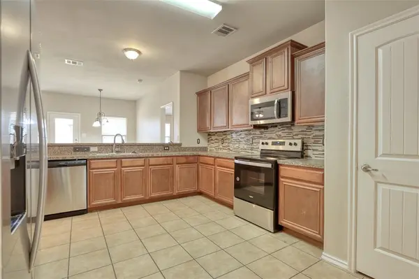 2513 Wynngate Drive, Seagoville, TX 75159