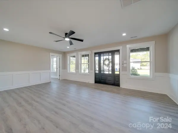 40 Ridgecrest AVE, Peachland, NC 28133