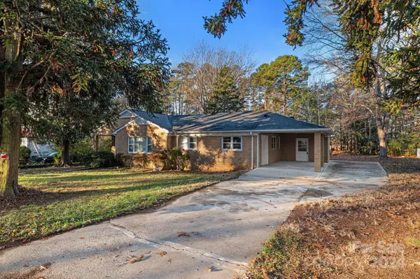 634 Colston ST, Albemarle, NC 28001