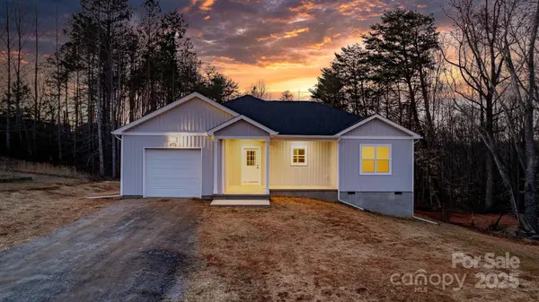 3722 Thompson ST, Newton, NC 28658