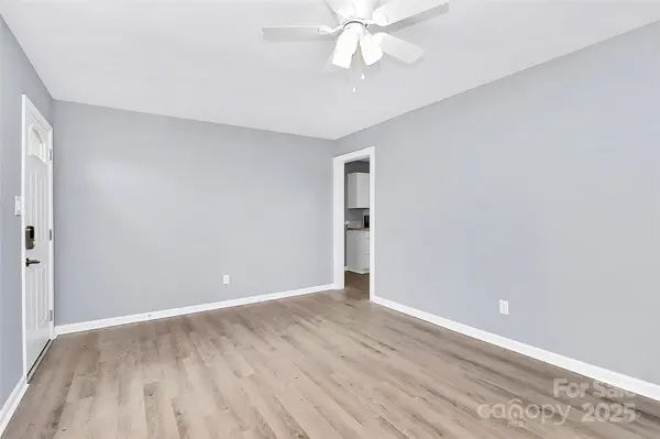 333 S Eastway DR, Troutman, NC 28166