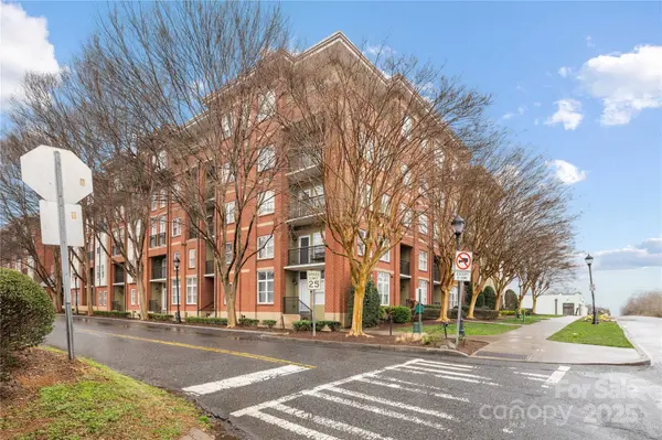 1320 Fillmore ST #419, Charlotte, NC 28203