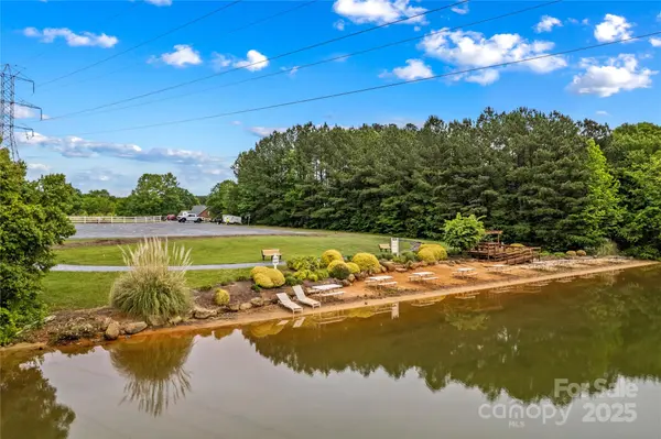 4159 Isle Of Pines DR, Denver, NC 28037