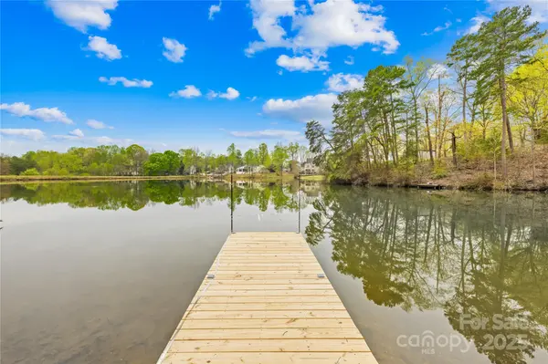 158 Regency RD, Mooresville, NC 28117