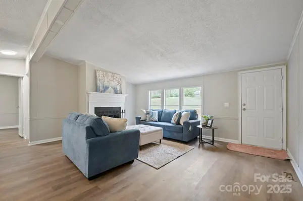 102 Lansdale AVE, Lincolnton, NC 28092
