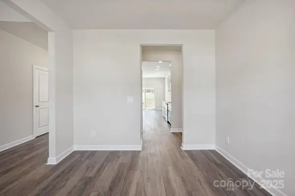 138 Shepherds Landing DR, Mooresville, NC 28115