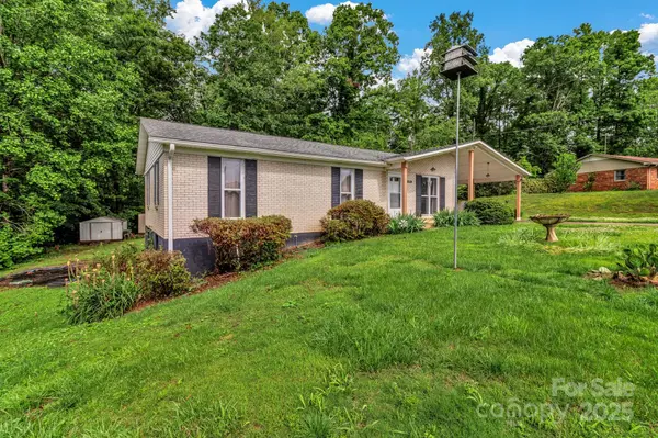 676 Arrowhead TRL #6, Marion, NC 28752