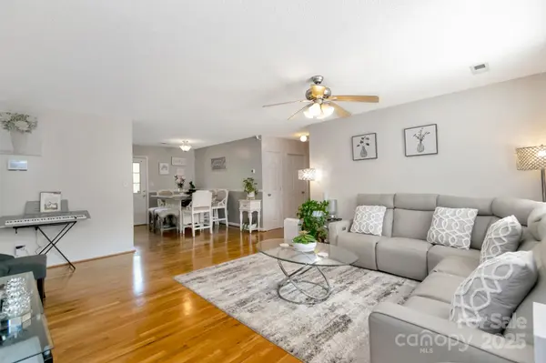 2314 Good Shepard CT, Lenoir, NC 28645