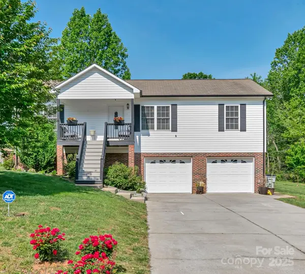 2314 Good Shepard CT,  Lenoir,  NC 28645