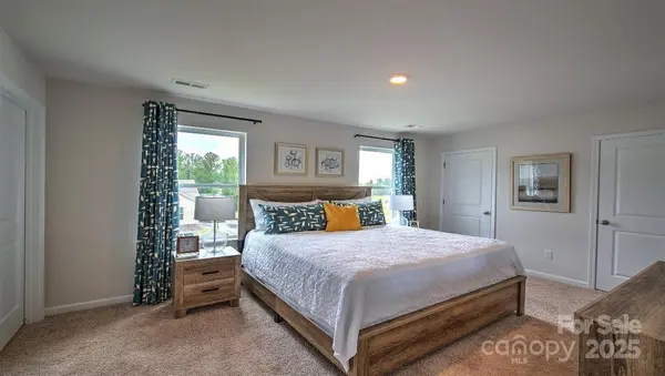 103 Eleanor Cove RD, Arden, NC 28704