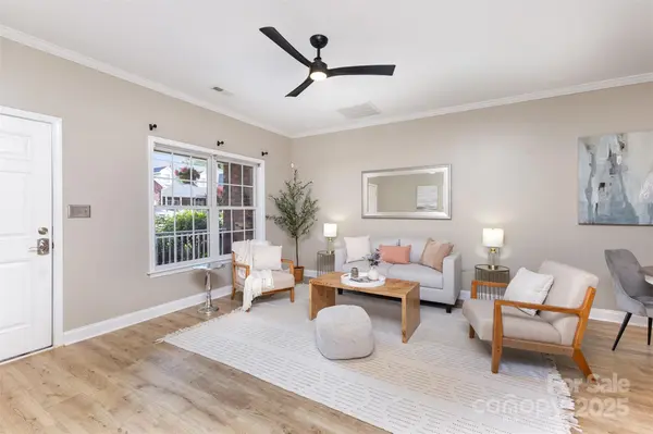 121 Quality DR, Mount Holly, NC 28120