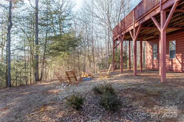 693 Blackberry Ridge RD, Burnsville, NC 28714