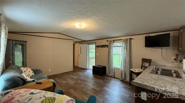 143 Hamilton RD, Rutherfordton, NC 28139