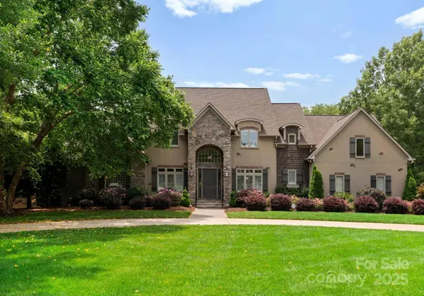1108 Shinnecock LN, Waxhaw, NC 28173