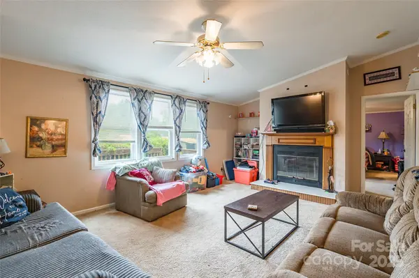 4373 Wentz RD, Maiden, NC 28650