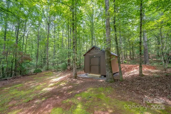 423 Indian Forest DR, Bostic, NC 28018