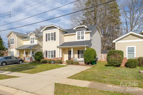2614 Ocracoke ST, Charlotte, NC 28208