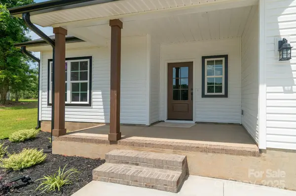 1010 ONeil DR, Monroe, NC 28112