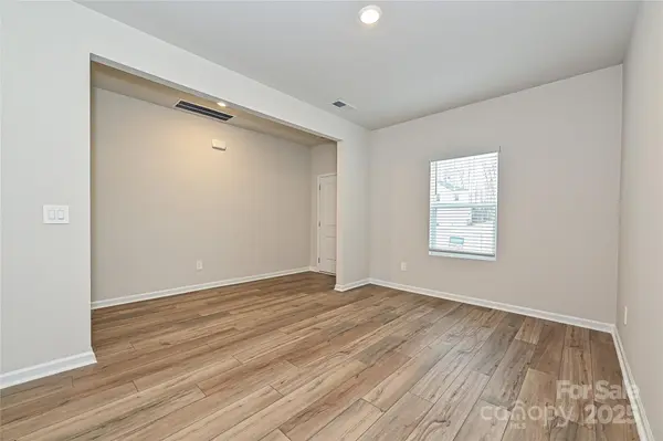 2136 Sunflower CIR, Newton, NC 28658