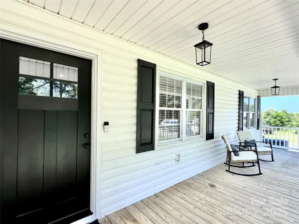 147 Dutchman RD, Harmony, NC 28634