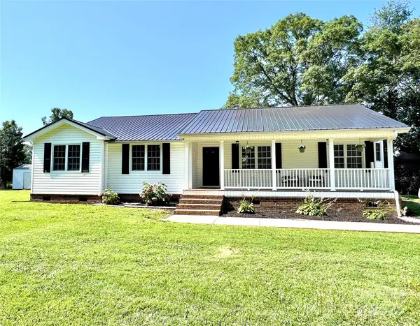 147 Dutchman RD, Harmony, NC 28634