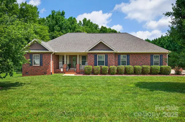 210 Cool Side DR, Salisbury, NC 28146