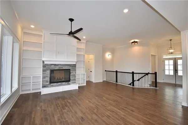 7628 N Sycamore AVE, Kansas City, MO 64158